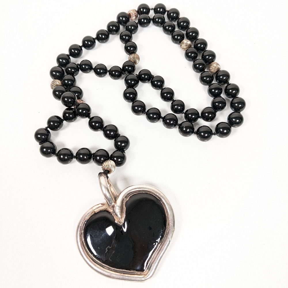 Vintgage Handmade heavy sterling black heart glass bead necklace dark valentine
